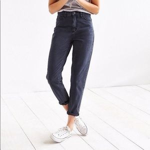 BDG High Waisted Mom Jeans/Boyfriend Jeans